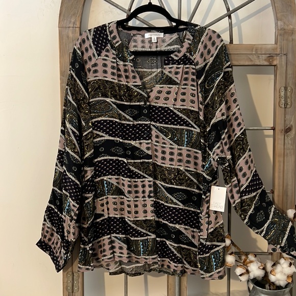 Daily Thread Tops - NWT Daily Thread Blouse